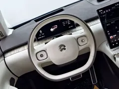 2024 Nio ET7 75kWh Executive Signature — фото 14