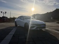 2023 Hyundai Elantra 1.5L CVT GLX Elite, белый — фото 4