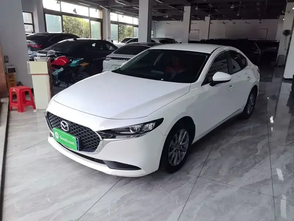 2021 Mazda 3 2.0L AT
