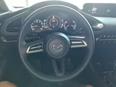 2021 Mazda 3 2.0L AT, белый — фото 11