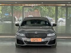 2022 BMW 5 Series 540i Fashion M Sport Package — фото 2