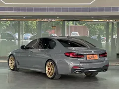 2022 BMW 5 Series 540i Fashion M Sport Package — фото 15