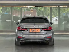2022 BMW 5 Series 540i Fashion M Sport Package — фото 17