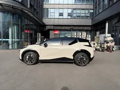 2023 Zeekr X 4WD YOU 4-seat, белый — фото 4
