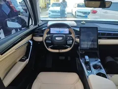 2023 Geely Atlas L 1.5TD DCT Premium, белый — фото 11