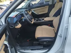 2023 Geely Atlas L 1.5TD DCT Premium, белый — фото 15