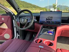 2026 Aito M7 EREV Max 4WD 6-seat 192-line Lidar, белый — фото 13