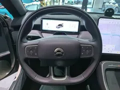 2025 Nio ET5 75kWh, чёрный — фото 11
