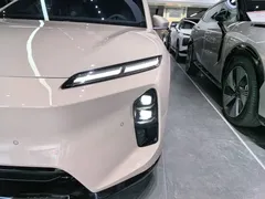 2025 Nio ET5 75kWh, чёрный — фото 24