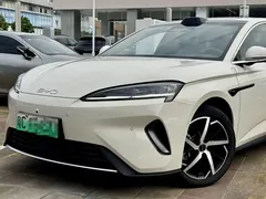 2026 BYD Seal 07 PHEV 1.5T 230km Flagship, белый — фото 3