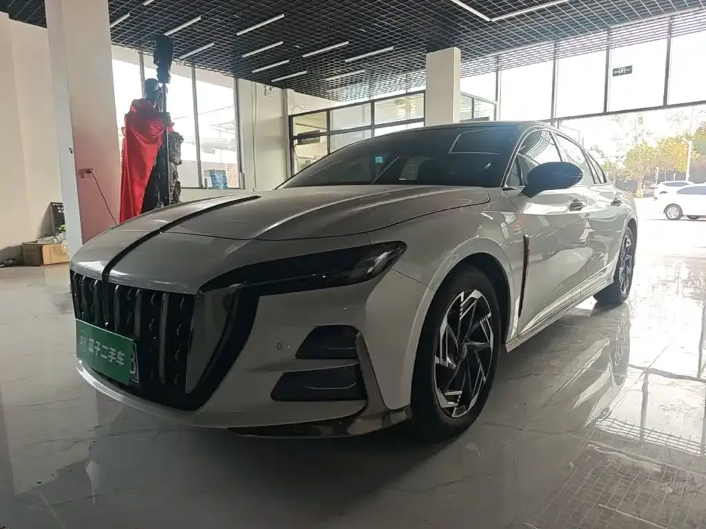 2023 Hongqi H6 2.0T Zhiyi