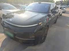 2025 Li Auto L7, чёрный — фото 1