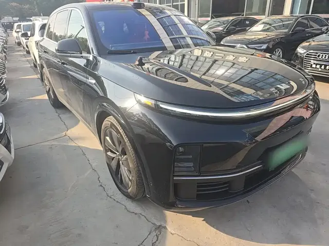 2025 Li Auto L7