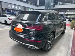 2022 Audi Q5L 40T Luxury Dynamic, чёрный — фото 11