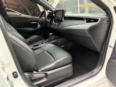 2022 Toyota Levin 185T CVT Luxury, белый — фото 17