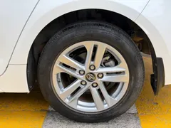 2022 Toyota Levin 185T CVT Luxury, белый — фото 23