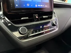 2022 Toyota Levin 185T CVT Luxury, белый — фото 37
