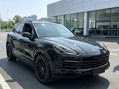 2023 Porsche Cayenne 3.0T Platinum Edition, чёрный — фото 2
