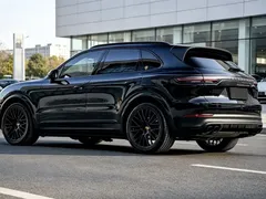 2023 Porsche Cayenne 3.0T Platinum Edition, чёрный — фото 13