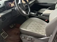 2023 Volkswagen Talagon 380TSI 4WD R-Line, чёрный — фото 3