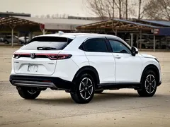 2023 Honda Vezel 1.5L CVT Tech, белый — фото 4
