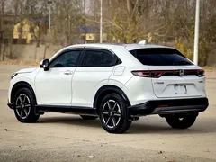 2023 Honda Vezel 1.5L CVT Tech, белый — фото 6