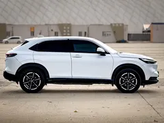 2023 Honda Vezel 1.5L CVT Tech, белый — фото 7