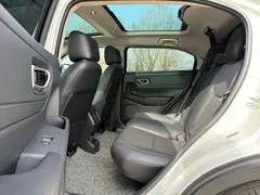 2023 Honda Vezel 1.5L CVT Tech, белый — фото 14