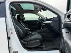 2023 Honda Vezel 1.5L CVT Tech, белый — фото 15