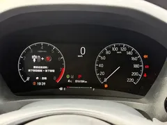 2023 Honda Vezel 1.5L CVT Tech, белый — фото 25