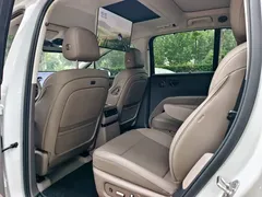 2025 Li Auto i8 Standard, белый — фото 5