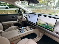 2025 Li Auto i8 Standard, белый — фото 10