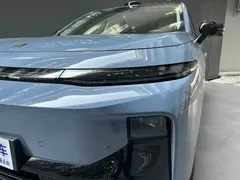 2025 Leapmotor B10 510 LiDAR, синий — фото 2