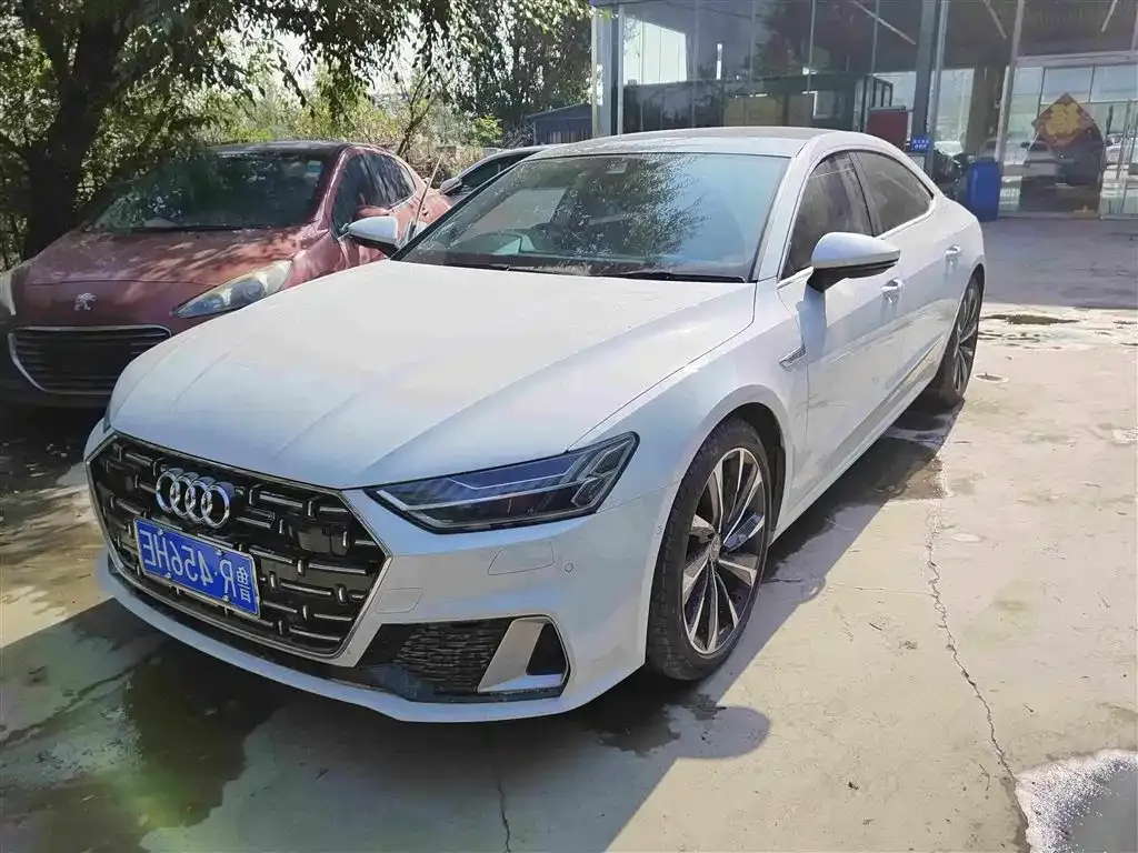 2022 Audi A7L 45 TFSI quattro S-line