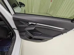 2021 Audi A3 L Limousine 35 TFSI, белый — фото 11