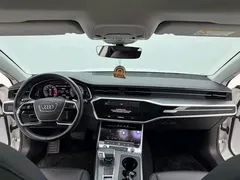 2021 Audi A7 40 TFSI Luxury, белый — фото 9