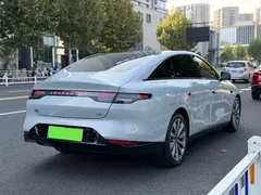 2024 Leapmotor C01 EV 525 Premium — фото 9