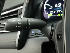 2021 Toyota Camry Hybrid 2.5HG Luxury, чёрный — фото 21