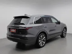 2021 Li Auto ONE EREV 6-seater — фото 2