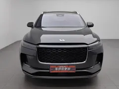2021 Li Auto ONE EREV 6-seater — фото 3