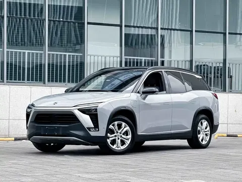 2022 Nio ES8 75kWh 6-Seater