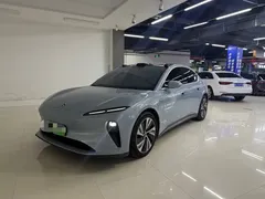 2024 Nio ET5 75kWh EV, синий — фото 1