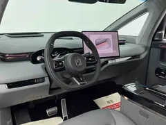 2025 Zeekr Mix Smart Driving, белый — фото 11