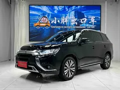 2021 Mitsubishi Outlander 2.0L 2WD 5-seat, чёрный — фото 1
