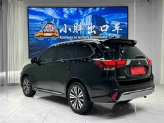2021 Mitsubishi Outlander 2.0L 2WD 5-seat, чёрный — фото 6