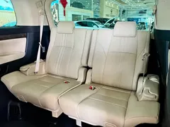 2021 Toyota Alphard Hybrid 2.5L Premium, чёрный — фото 11