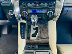 2021 Toyota Alphard Hybrid 2.5L Premium, чёрный — фото 17