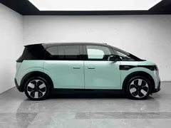 2025 Zeekr Mix Smart Driving, зелёный — фото 3