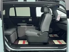 2025 Zeekr Mix Smart Driving, зелёный — фото 11