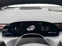 2025 Zeekr Mix Smart Driving, зелёный — фото 12